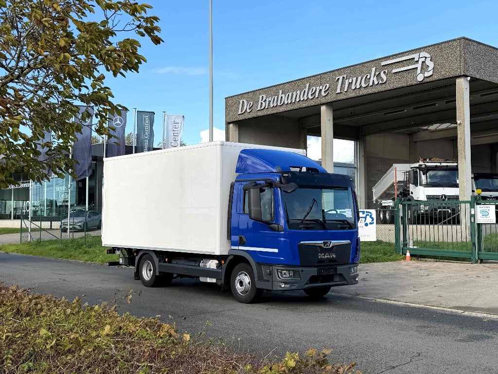 MAN TGL 12.220 4X2 - 307.150 km - KORT!! 5.08m baklengte, Auto's, Automaat, Euro 6, Blauw, MAN