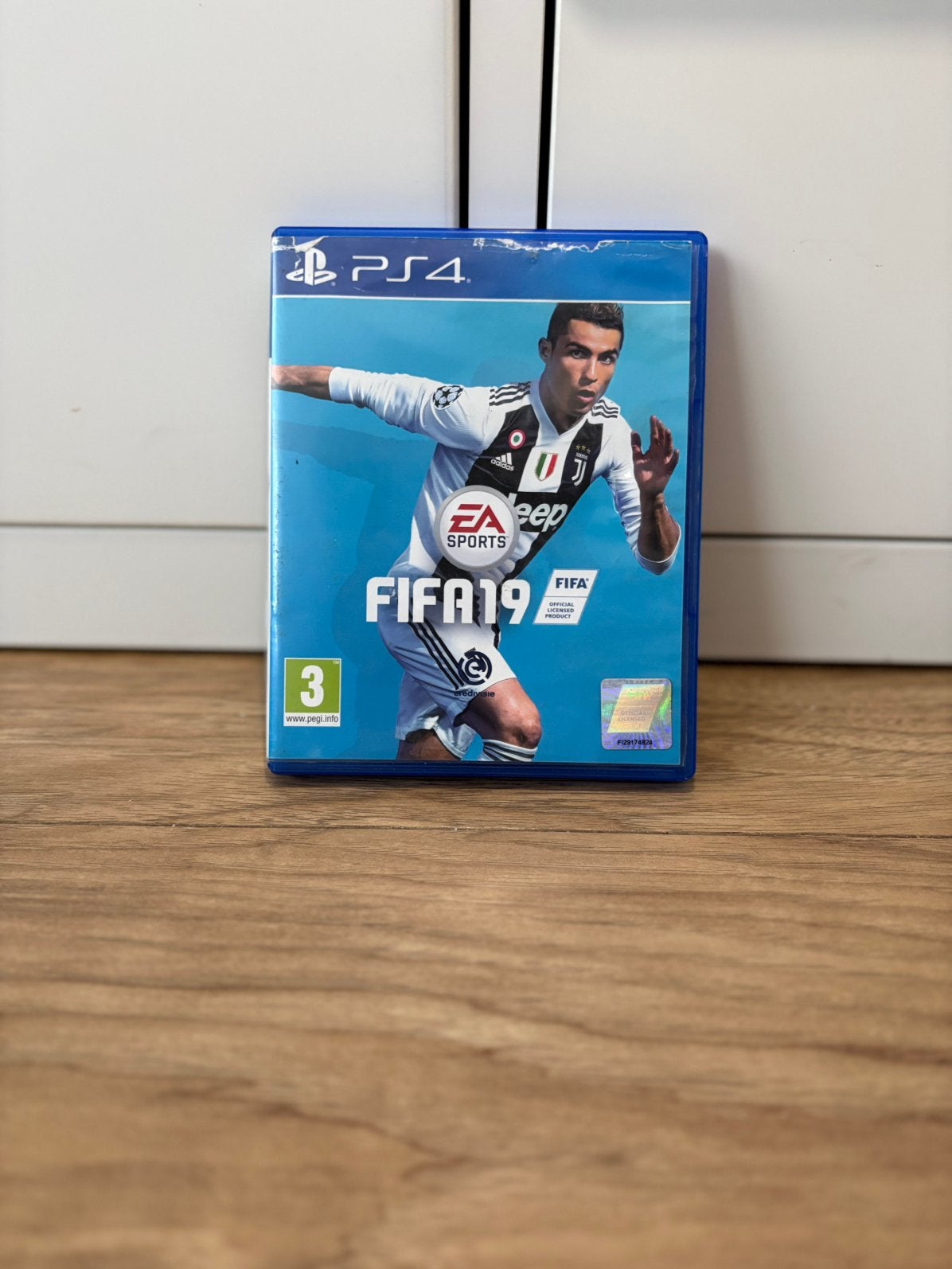 FIFA 19, Ophalen, Zo goed als nieuw