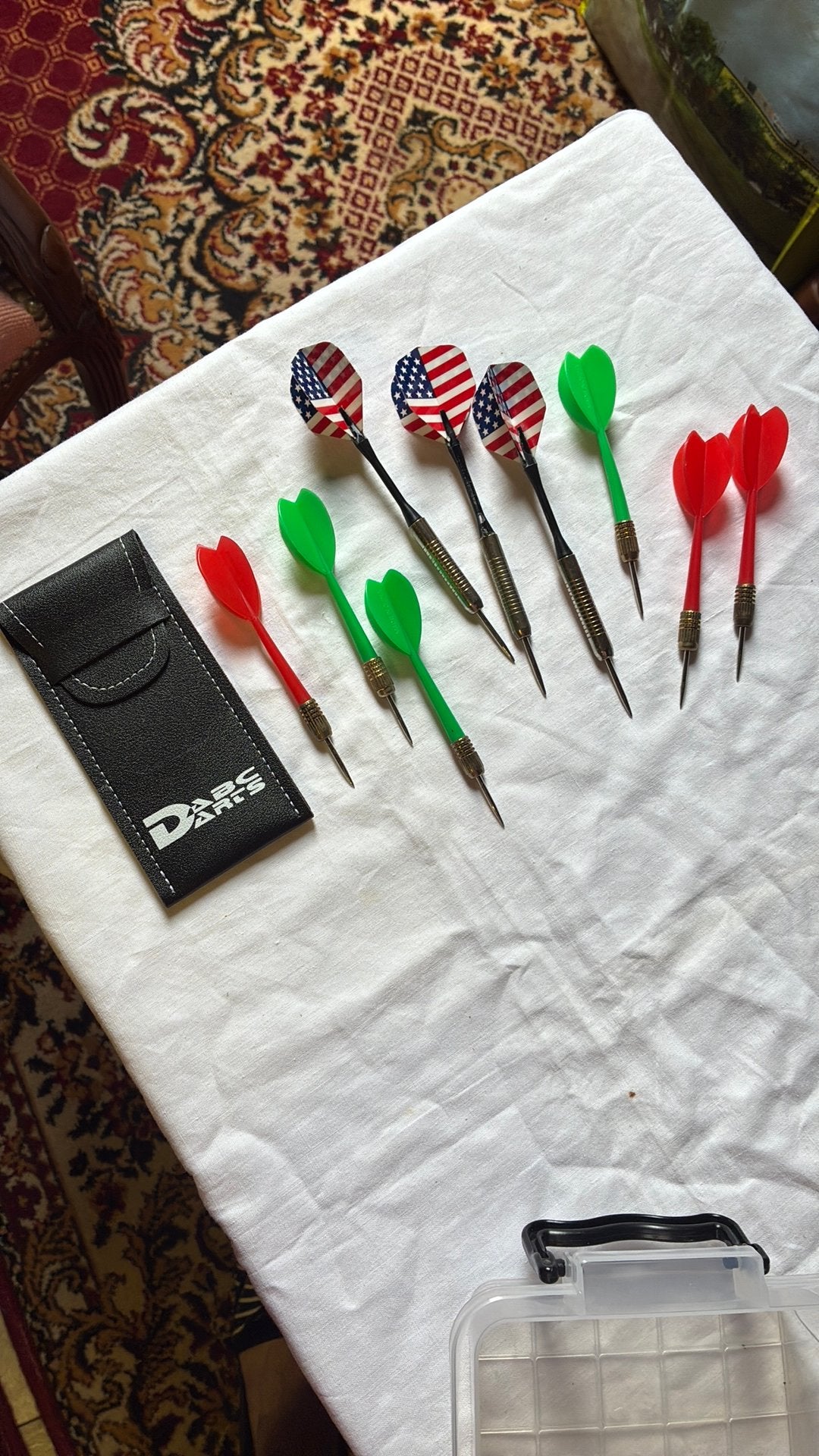 Dart pijlen en zakje, Sport en Fitness, Darts, Ophalen, Zo goed als nieuw, Pijlen