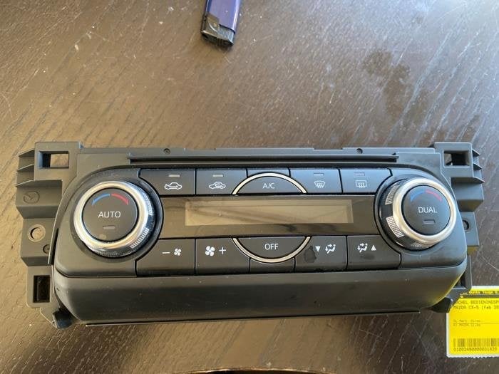 Kachel Bedieningspaneel van een Mazda CX-5, Gebruikt, -, -, Ophalen of Verzenden