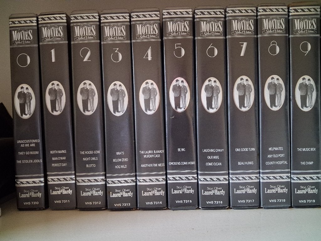 Laurel en Hardy video's, Ophalen, Zo goed als nieuw, Komedie, Vanaf 6 jaar