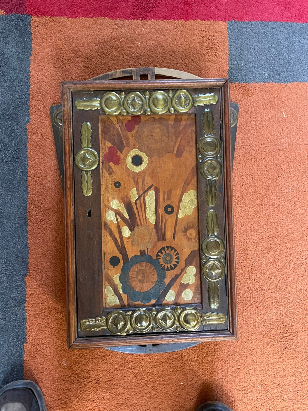 Kleine art deco-kledingkast om op te hangen. mooie kleuren, Antiek en Kunst, Ophalen