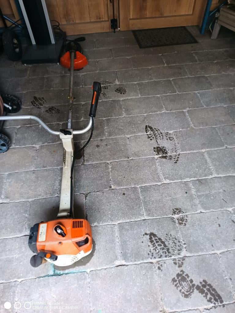 Bosmaaier Stihl met Onkruidborstel, Tuin en Terras, Ophalen