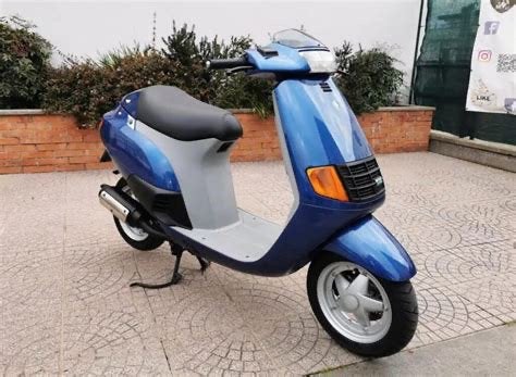 À la recherche d’un scooter 50cc 2T Piaggio/Gilera, Fietsen en Brommers, Ophalen, Zo goed als nieuw