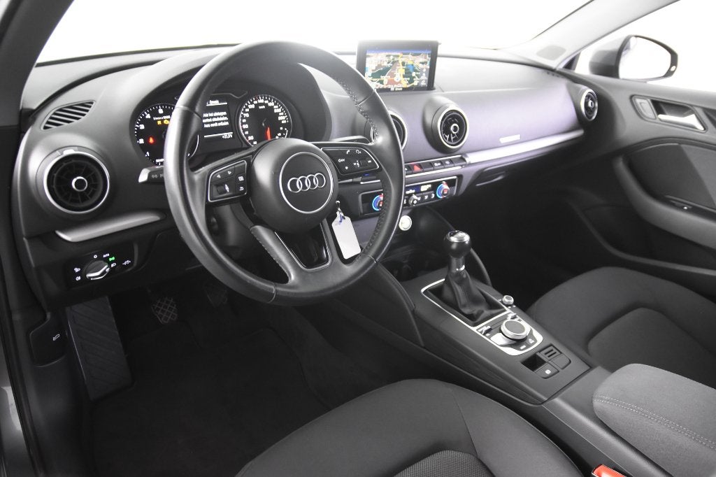 Audi A3 2020 photo 2