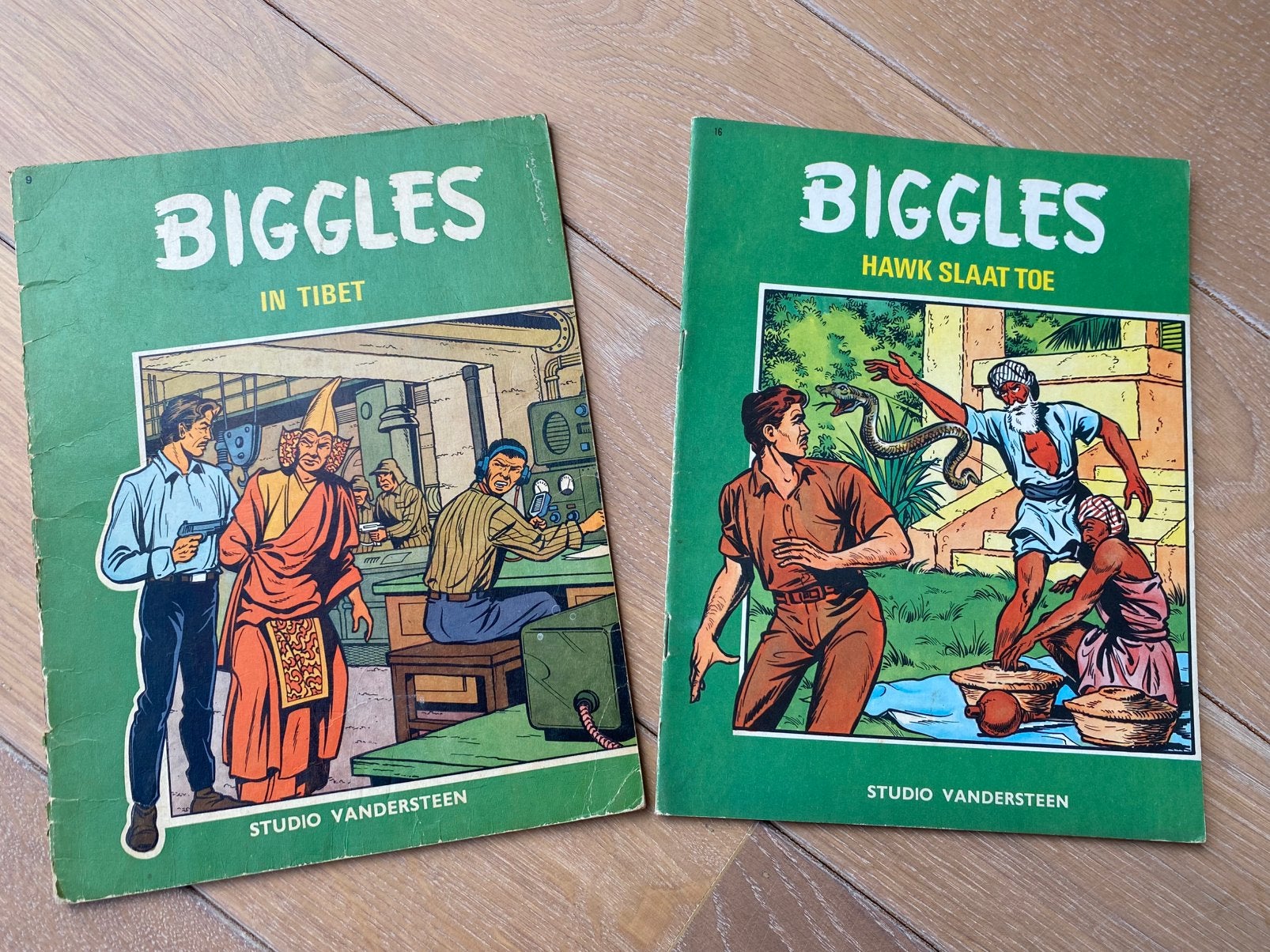 Biggles nr 9 en nr 16, Boeken, Ophalen of Verzenden, Gelezen