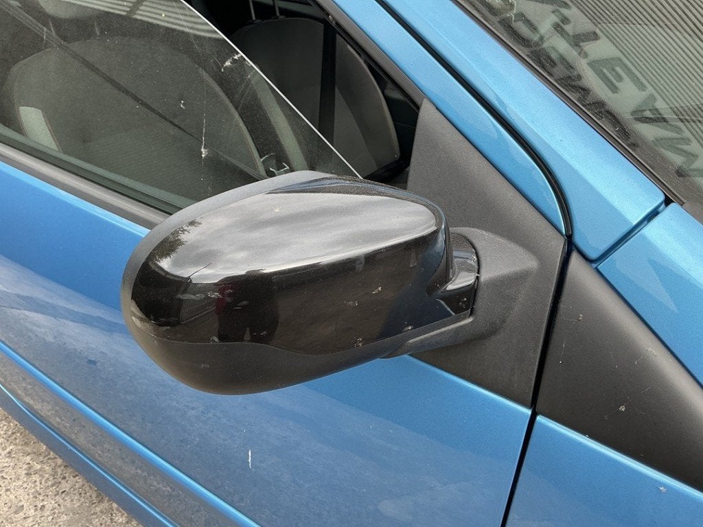 SPIEGEL RECHTS Renault Twingo II (CN) (01-2007/09-2014), Gebruikt, Renault, Peter-Huppertz-Straße 5
51063  Köln, DE, Dialog.deutschland@renault.de