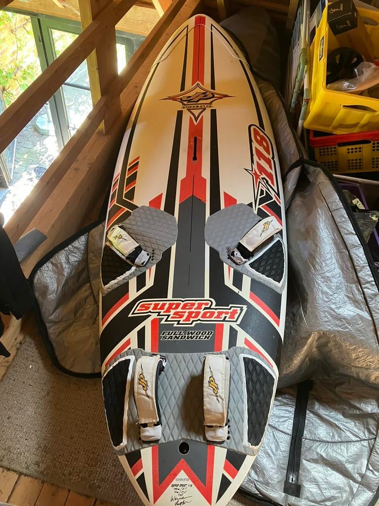 Divers windsurfmateriaal (planken, zeilen, masten, giek, etc, Watersport en Boten, Windsurfen, Ophalen