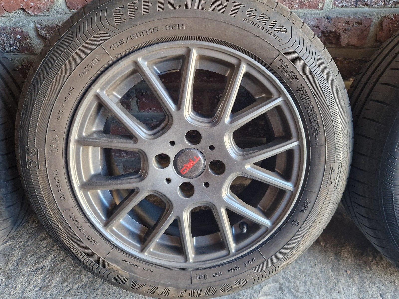 4 jantes sport pour toyota ou autres a 4 trous, Autos : Pièces & Accessoires, Enlèvement, Jante(s)