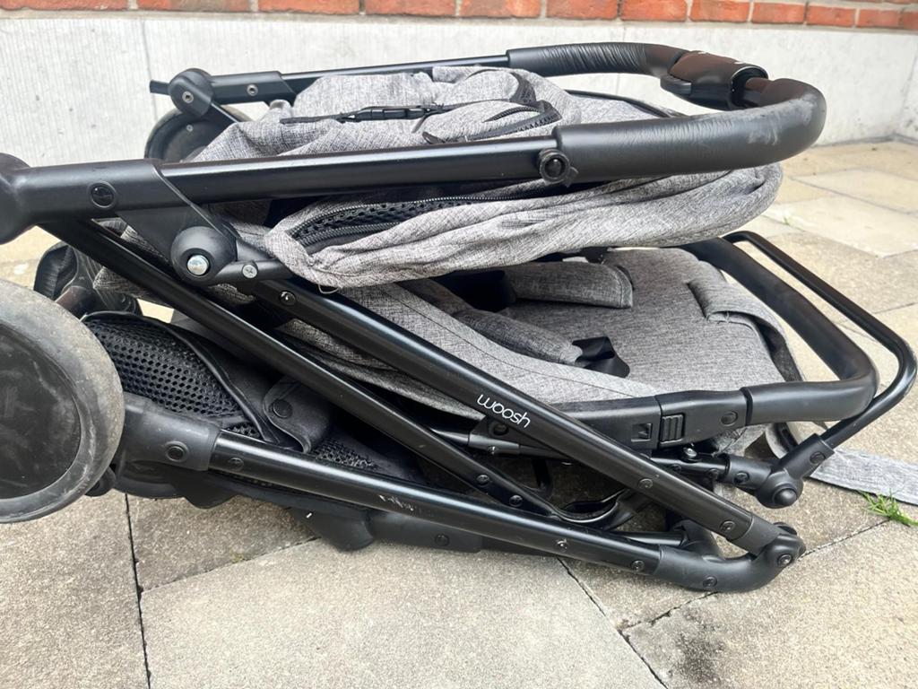 Opvouwbare kinderstoel Woosh tot 20 kg in goede staat., Ophalen
