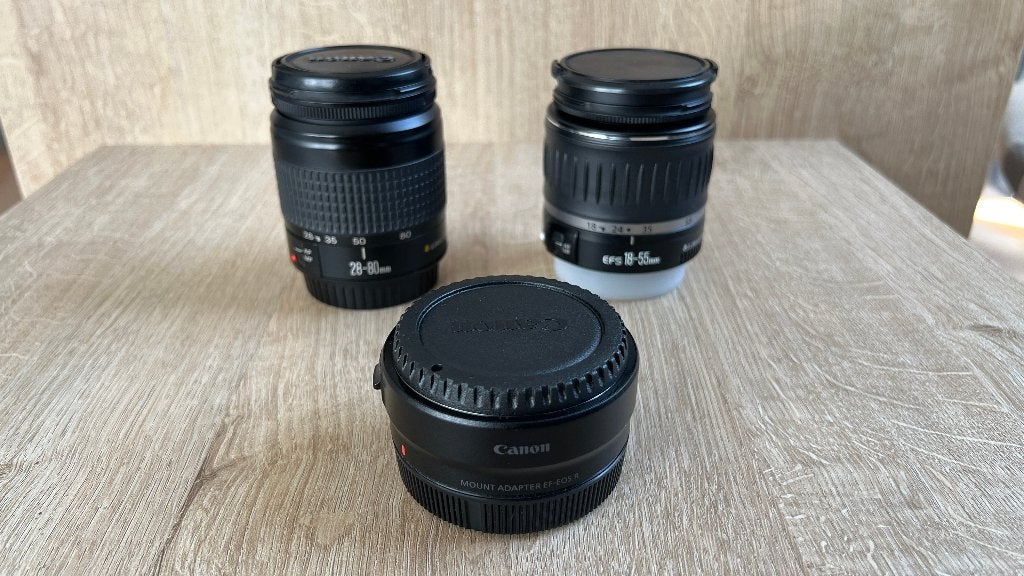 2 Canon EF & EF-S lenzenset + Canon EF-EOS R Mount Adapter, Audio, Tv en Foto, Canon, Overige typen, Ophalen of Verzenden, Zo goed als nieuw