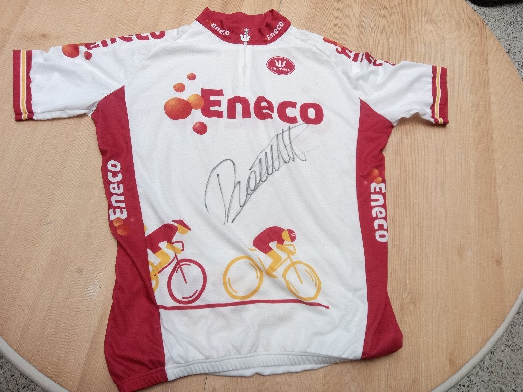Originele Eneco Tour leiderstrui gesigneerd door Tom Boonen, Verzamelen, Ophalen of Verzenden, Zo goed als nieuw, Shirt