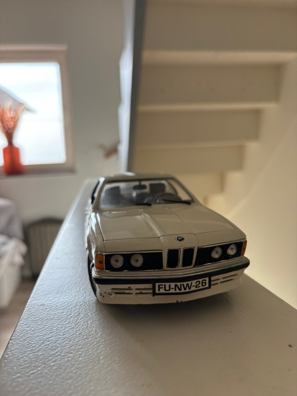 Modèle Anso BMW 635 CSi à l'échelle 1:18 — BMW classique, Enlèvement ou Envoi, Comme neuf, Voiture, Autres marques