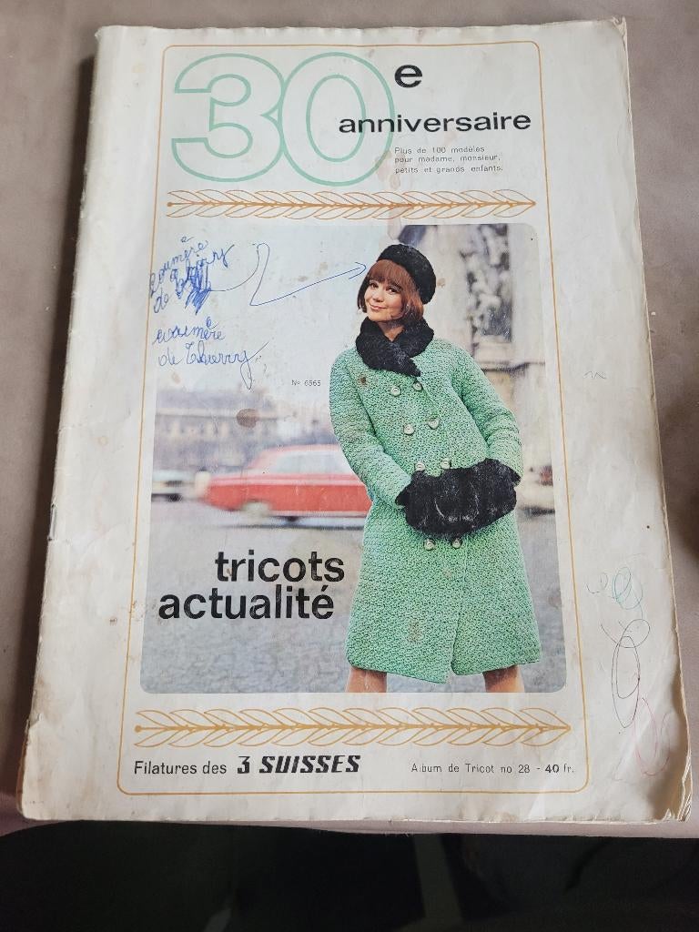 Vintage 3 Zwitserse breicatalogus nr. 28 1962/30e verjaardag, Verzenden, 1960 tot 1980, Tijdschrift
