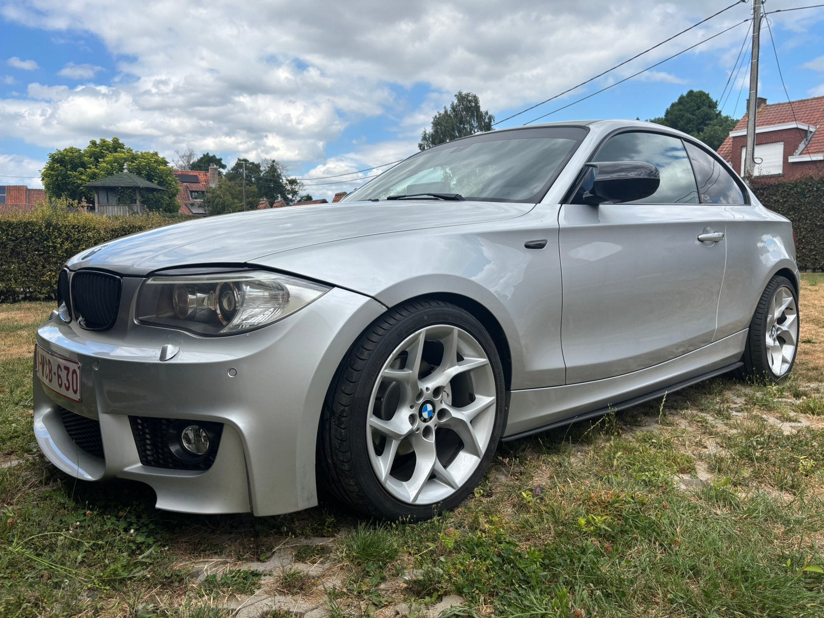 BMW 118d Coupé Uniek HARMAN KARDON / CARPLAY / M PACK / LCI, Auto's, BMW, Particulier, 1 Reeks, Achteruitrijcamera, Adaptieve lichten
