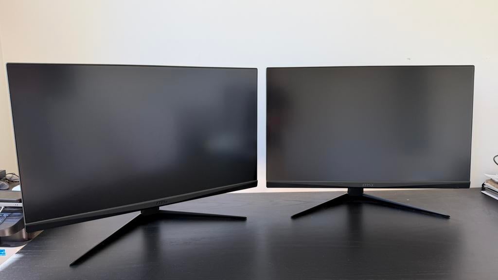 2 moniteurs de jeu 27 pouces 165 Hz + bras - MSI, Gaming, IPS, Enlèvement ou Envoi, 151 à 200 Hz