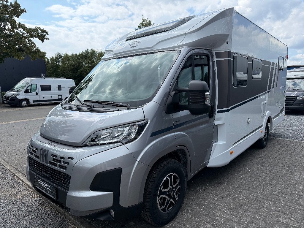 Carado T457 Pro+, Caravans en Kamperen, Mobilhomes, Automaat, Ringverwarming, Fiat, Treinzit