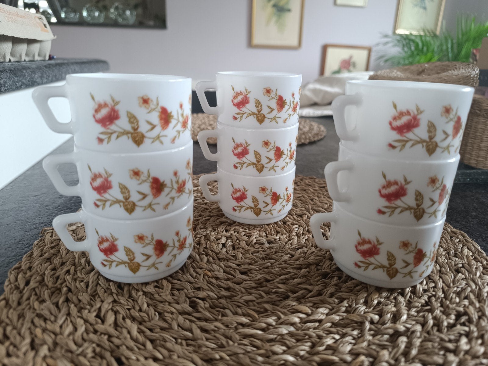 9 tasses Arcopal vintage, Enlèvement ou Envoi