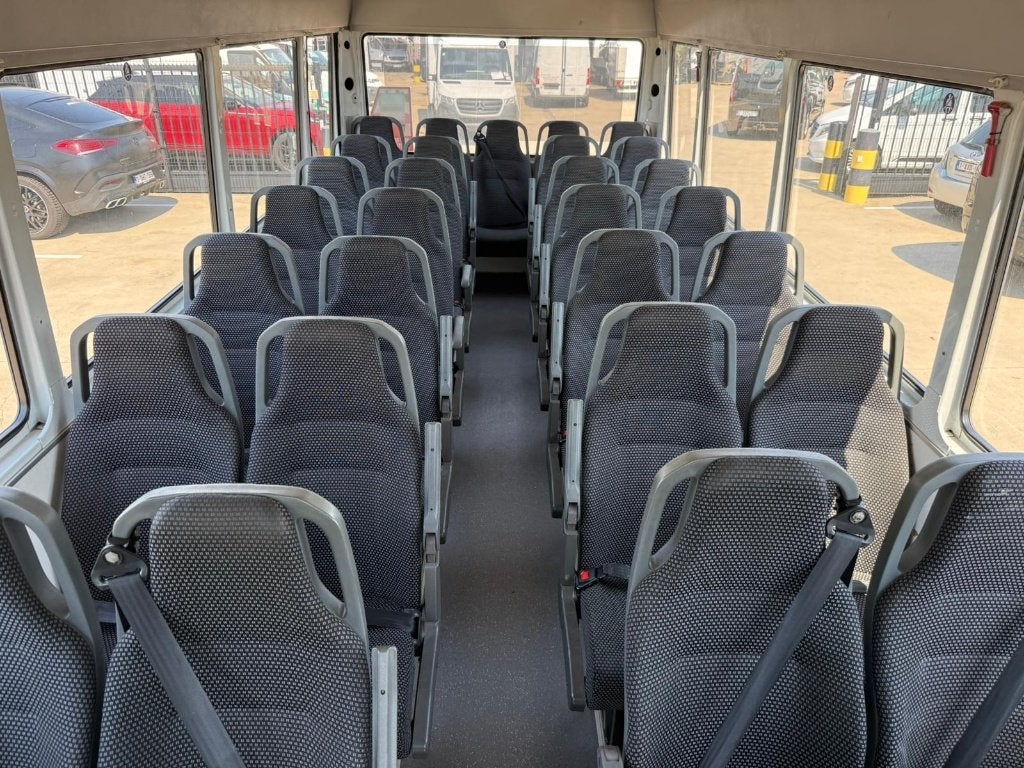 Mercedes-Benz Vario 813 (Stock ID 39213) — 22