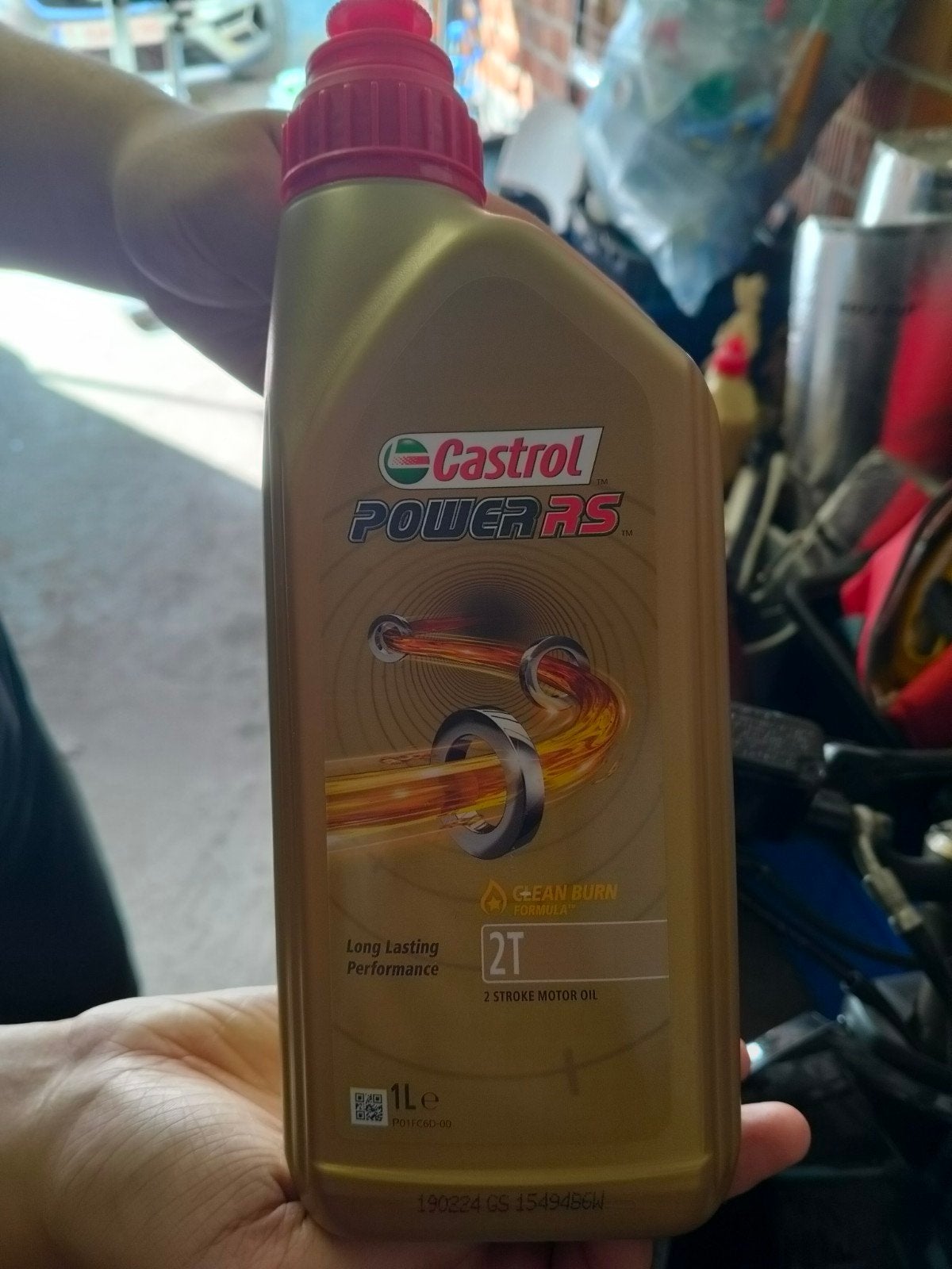 Castrol power RS 2 takt, Ophalen