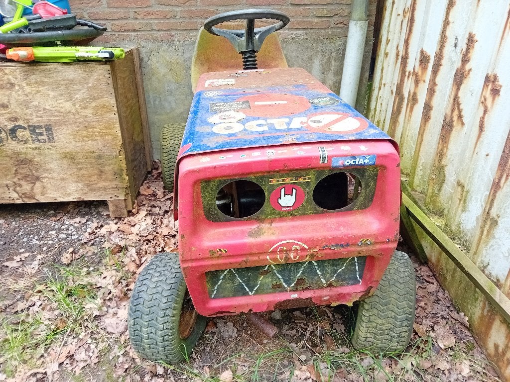 Tracteur tondeuse, Enlèvement, Utilisé