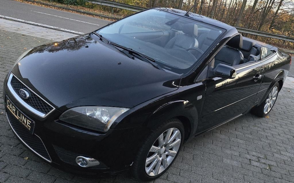 FORD FOCUS CABRIO 2.0 AUT 2008 LEER/AIRCO/JA17/163000KM, Auto's, Zwart, Cabriolet, Zwart, Leder