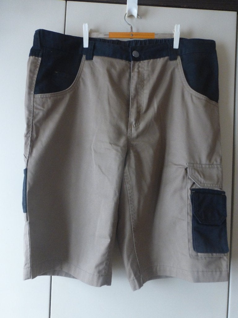 Short NEUF de travail pour hommes PARKSIDE T: 58, Vêtements | Hommes, Packs de vêtements pour hommes, Neuf, Enlèvement ou Envoi
