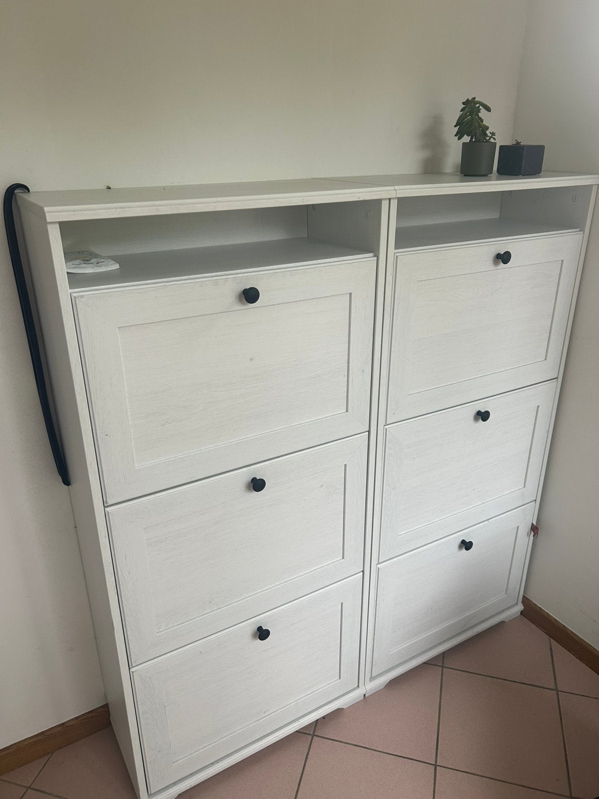 2 Ikea schoonkasten (product name: brusali), Huis en Inrichting, Ophalen, Zo goed als nieuw