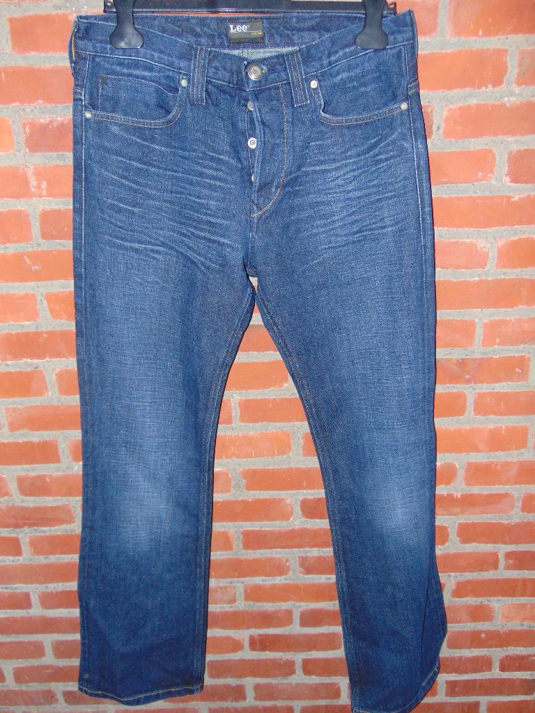 Jeansbroek Lee in zeer goede staat, Blauw, W32 (confectie 46) of kleiner, Ophalen of Verzenden, Zo goed als nieuw