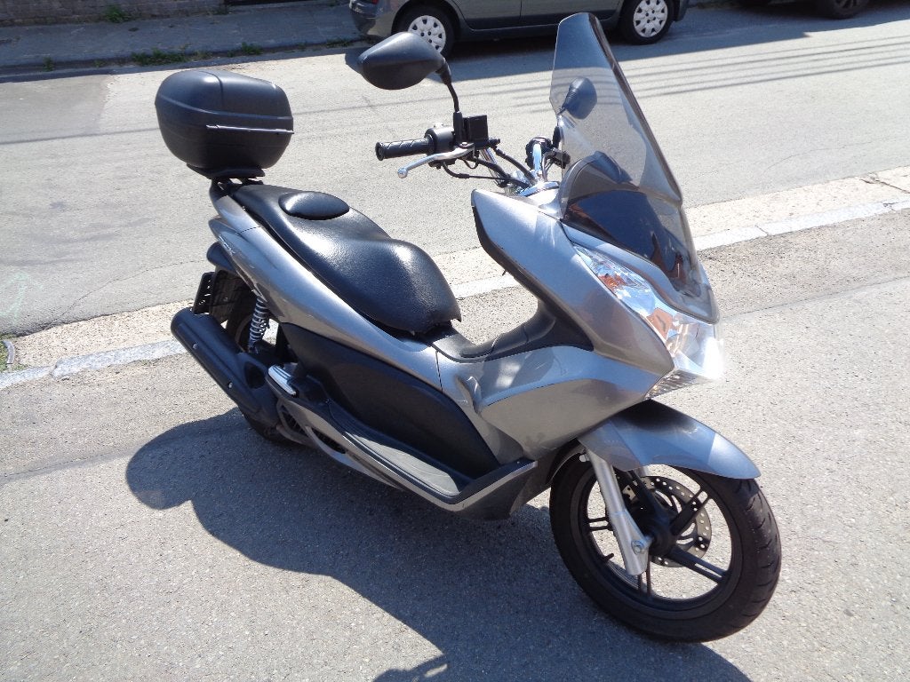HONDA PCX 125, Motos, Scooter, Occasion, Particulier, 1 cylindre