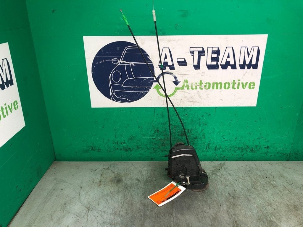 PORTIERSTANGEN LINKS ACHTER Toyota Yaris II (P9), Gebruikt, Toyota