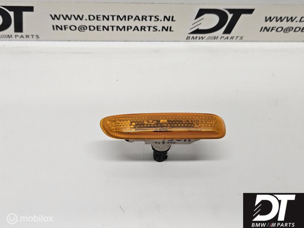 Knipperlicht spatbord links oranje BMW E46 63138370719, Auto-onderdelen, Gebruikt, Ophalen of Verzenden, BMW, BMW