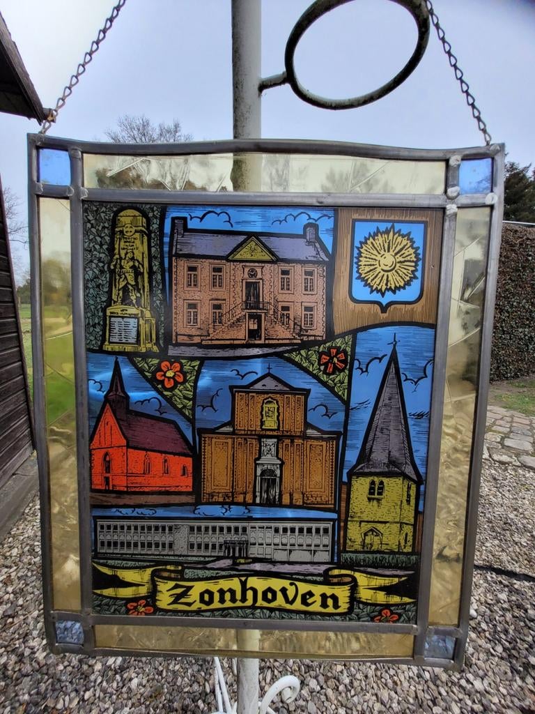 Gekleurd loodglas van de gemeente Zonhoven, Doe-het-zelf en Bouw, Ophalen