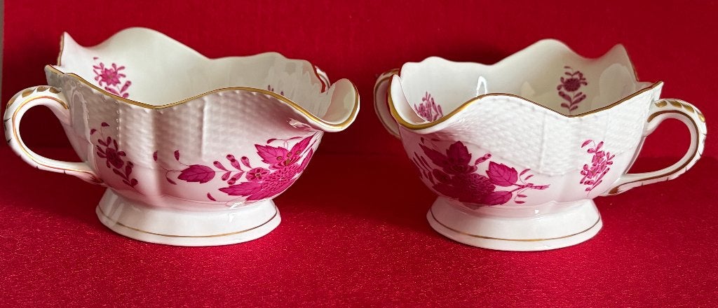 Paire de Bateaux à Sauce en Porcelaine Vintage de Herend, Enlèvement ou Envoi