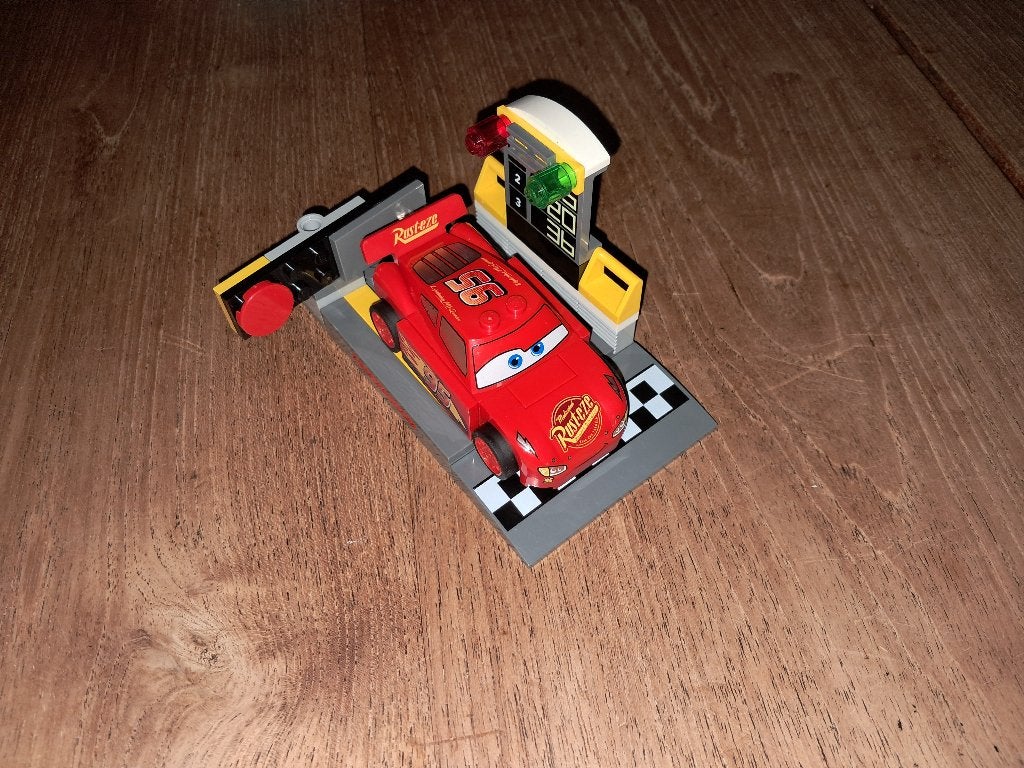 Lego junior 10730 lightning mcqueen, Ophalen of Verzenden, Zo goed als nieuw, Overige merken