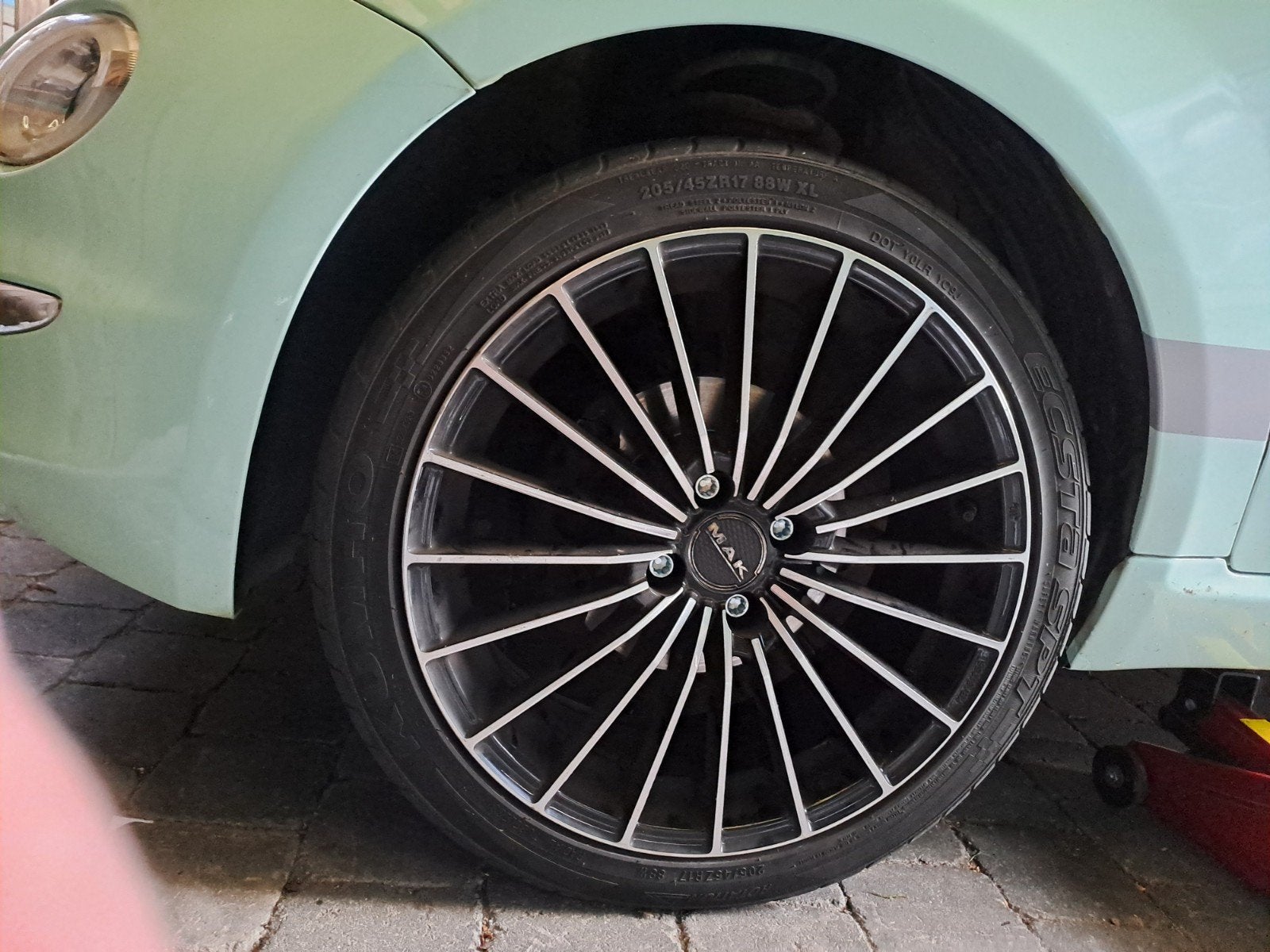 Velgen met zomerbanden 205/45/17 inch, steek 4x100, Ophalen, Velg(en), 17 inch, Zomerbanden