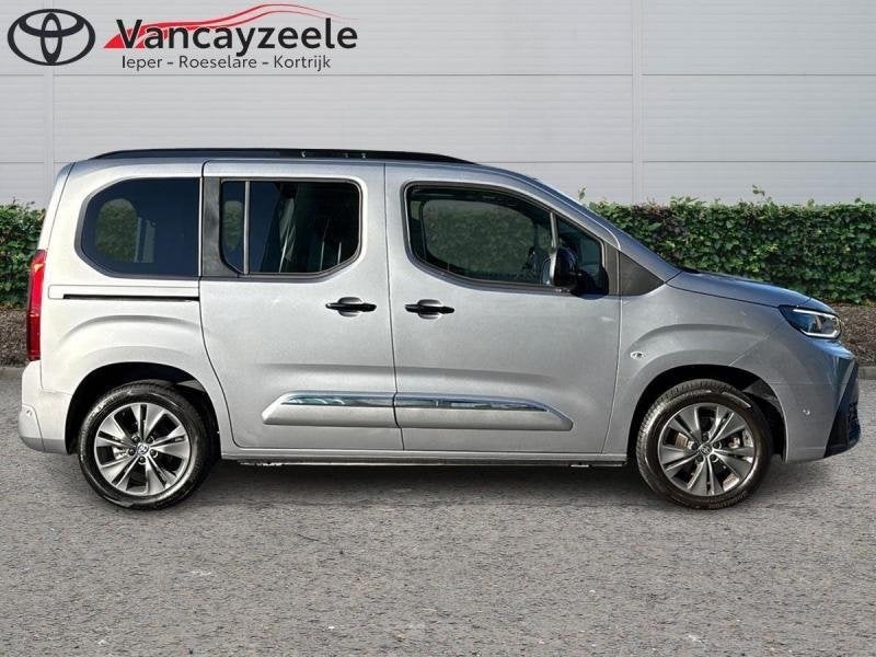 Toyota ProAce Verso SWB Tracks+camera+gps+sens V+A, Auto's, Monovolume, Zwart, ProAce, 130 pk