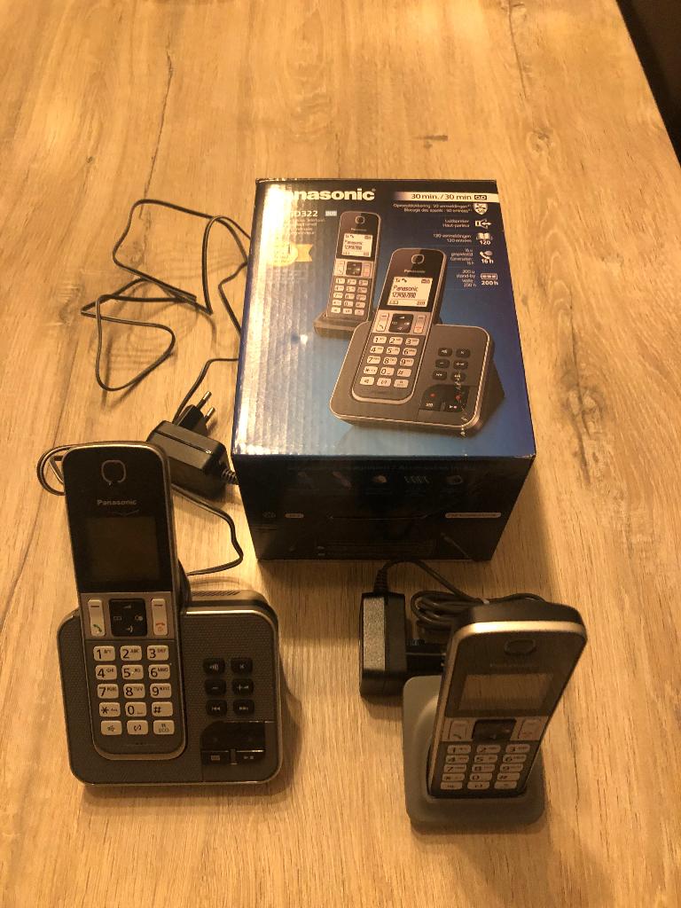 Panasonic neuf avec boîte, Enlèvement, Neuf, 2 combinés