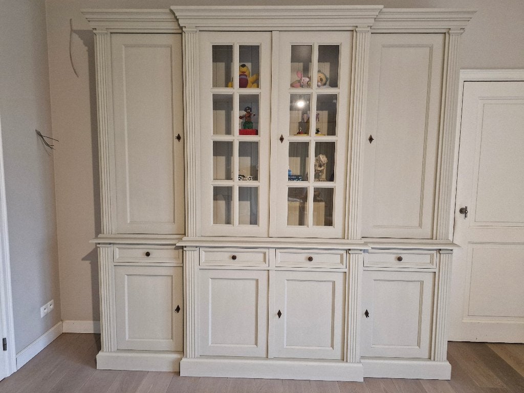 Vitrinekast/buffetkast 50/55 × 240/235 cm, Ophalen, Gebruikt, 200 cm of meer, Met lade(s)