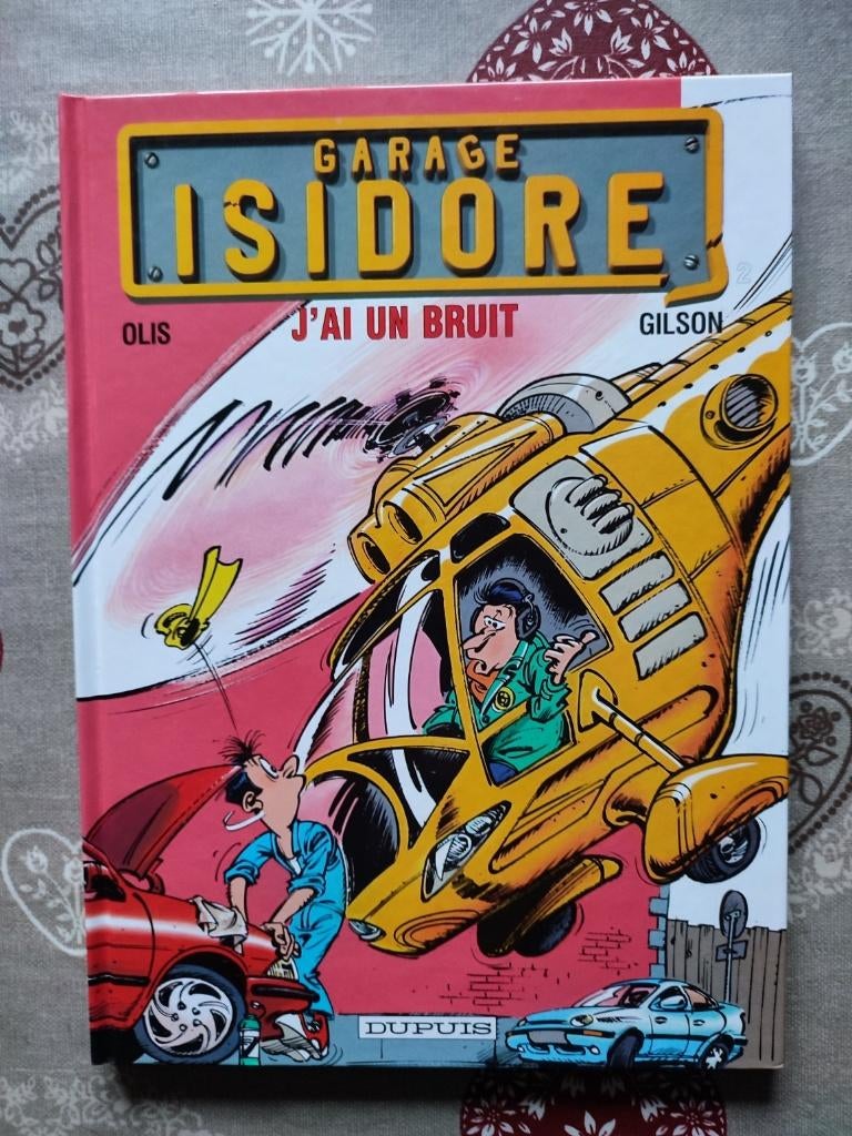 2 albums Garage Isidore, Enlèvement