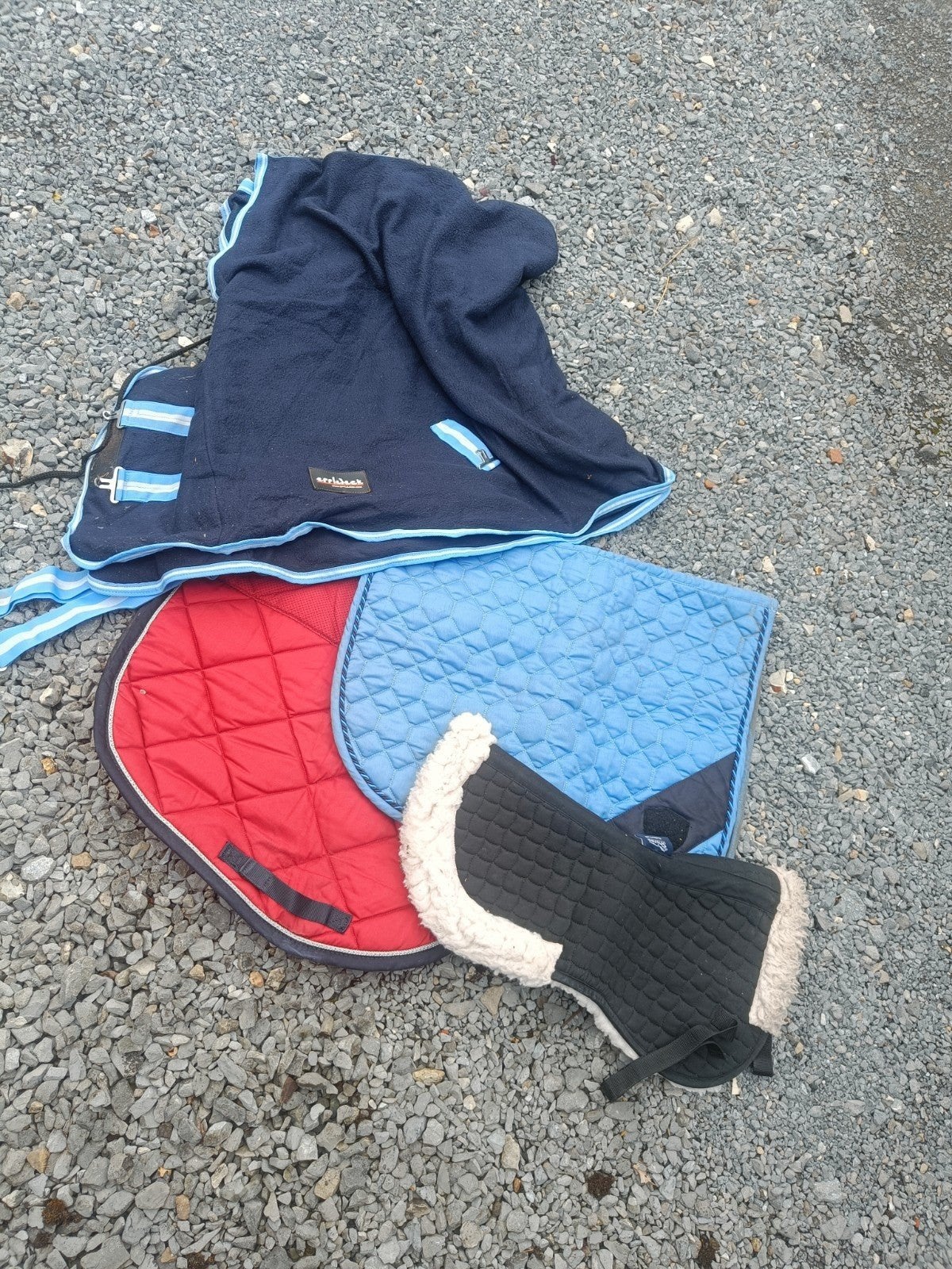 2 zadeldekjes+ fleece zweetdeken + zadelonderlegger, Dieren en Toebehoren, Gebruikt, Fleece, Epplejeck, Blauw