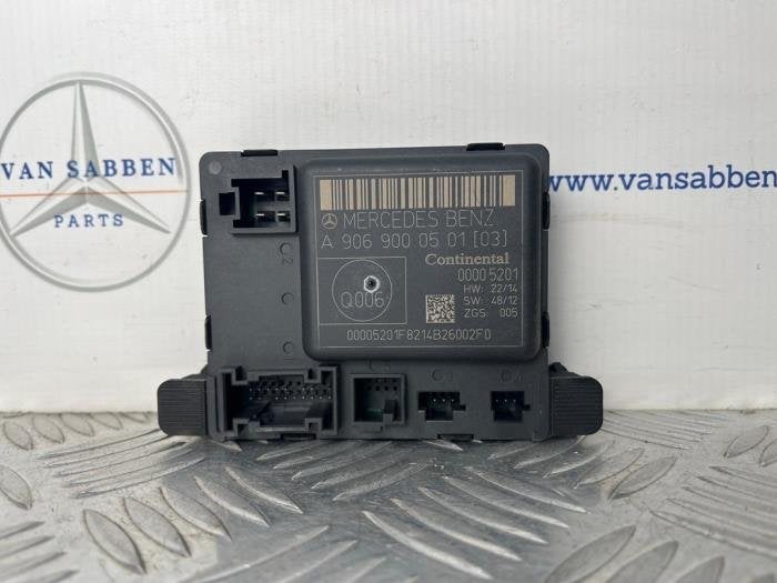 Module verrouillage central des portes d'un Mercedes Sprinte, -, 3 mois de garantie, Utilisé, -