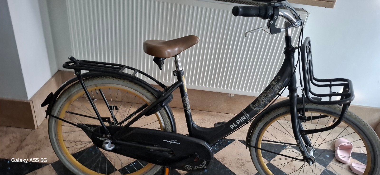 Alpina meisjesfiets, Ophalen