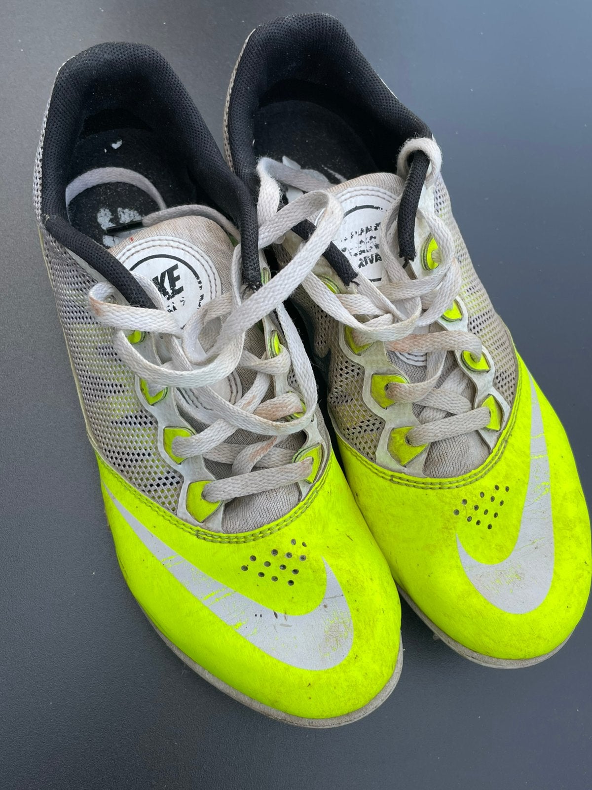Nike all round spikes, Sports & Fitness, Utilisé, Autres sports, Spikes, Enlèvement ou Envoi