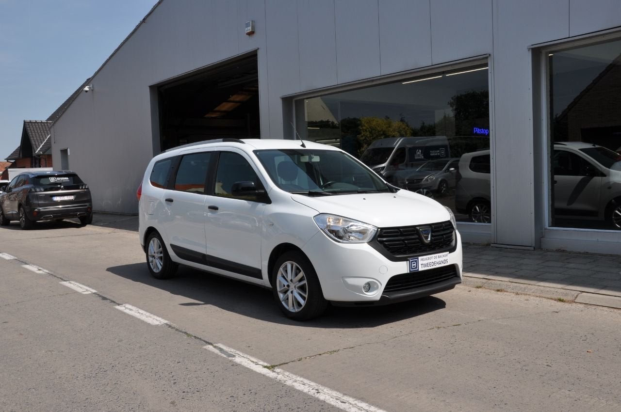 Dacia Lodgy * AIRCO * PDC * NAVI * CAMERA *, Autos, Dacia, Euro 6, Entreprise, 7 places, Noir