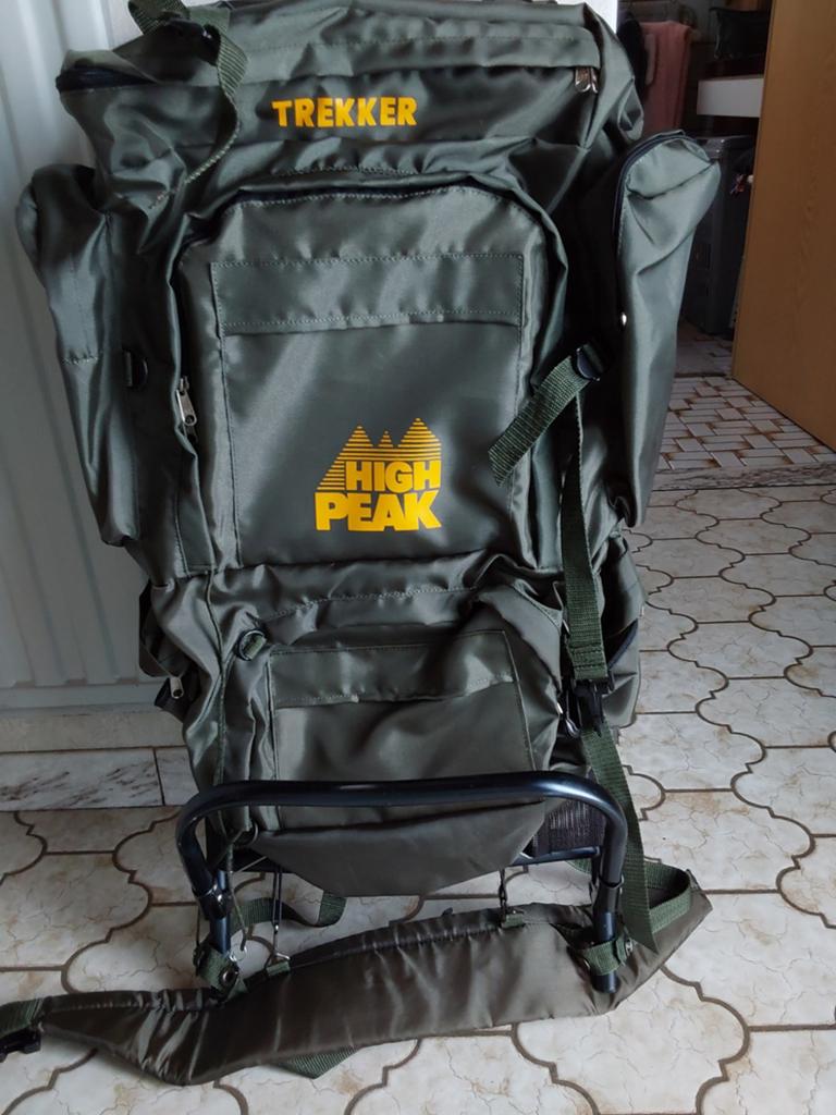 Rugzak high peak, Enlèvement
