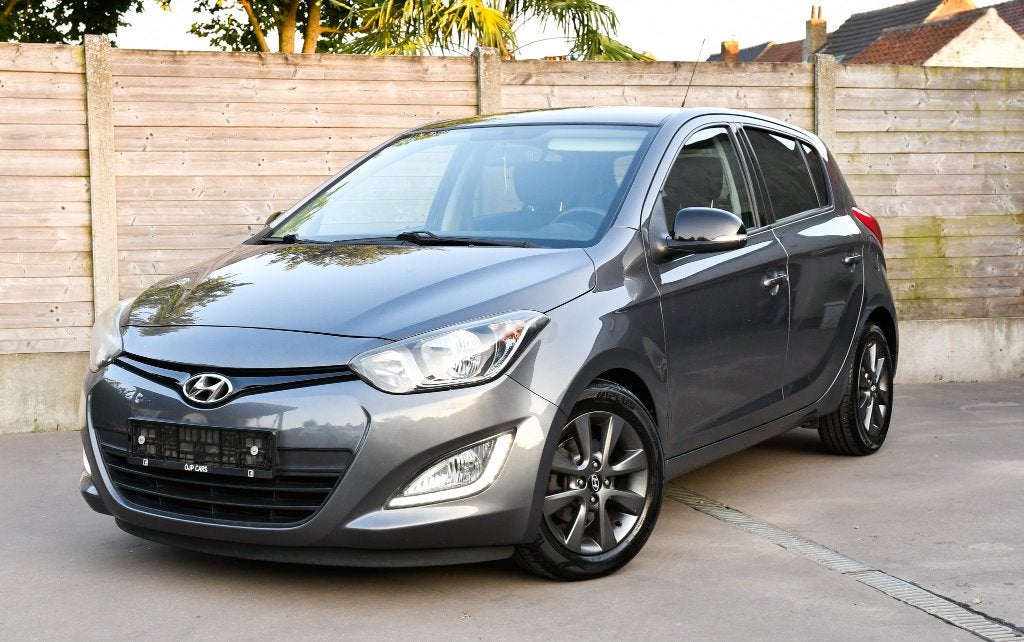 Hyundai i20 1.2i Go*Led*AC*Full*, Argent ou Gris, Achat, Euro 6, Entreprise