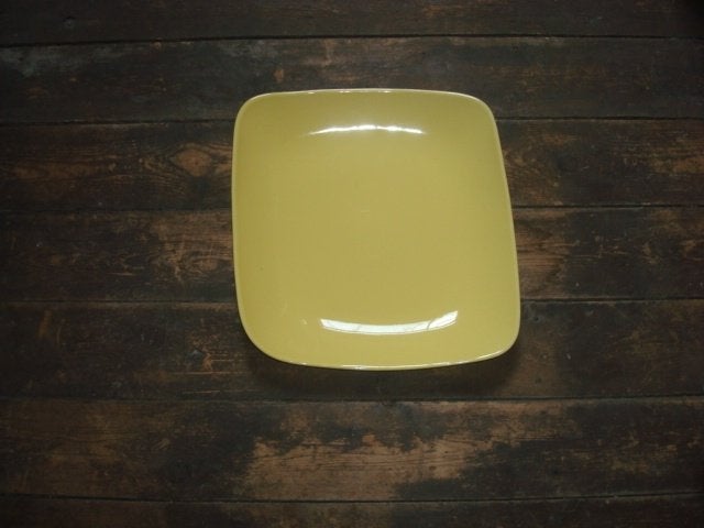 Grand plat vintage jaune, Enlèvement