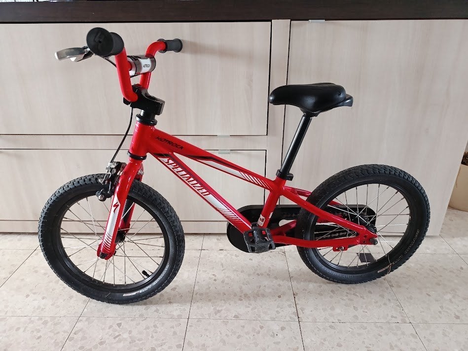 vélo Hotrock 16 enfant rétropédalage à l'arrière (4 à 6 ans), Vélos & Vélomoteurs, Enlèvement, Utilisé