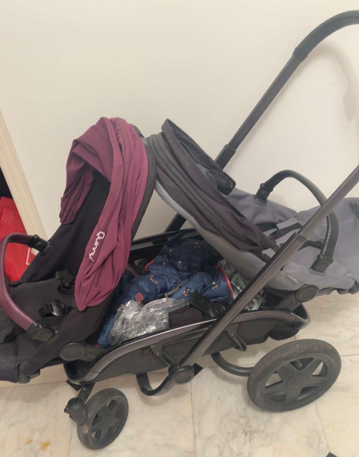 Poussette double quinny, Enfants & Bébés, Enlèvement, Comme neuf, Poussette ou Buggy